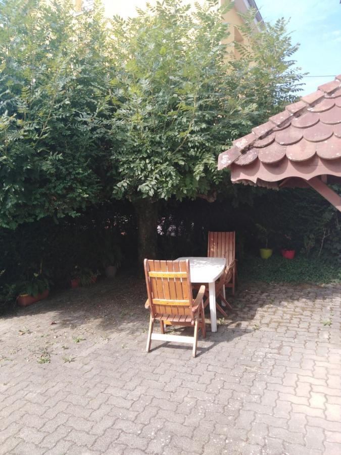 Petite maison proche de Montbéliard Sainte-Suzanne  Extérieur photo